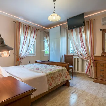 Villa Eleonas *