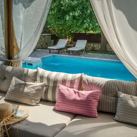Villa Eleonas Fiolitis